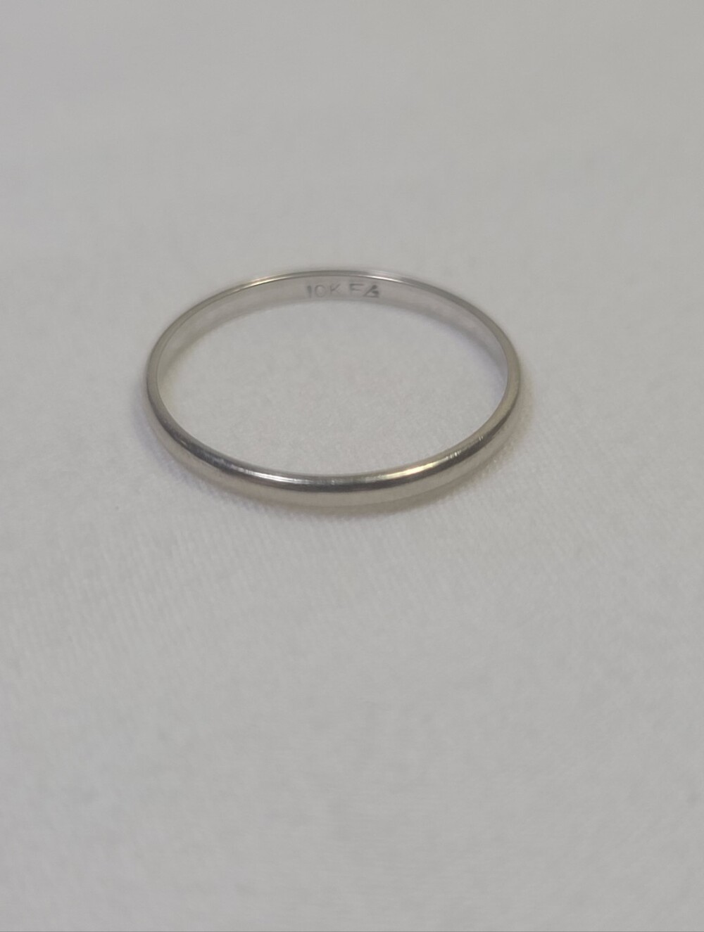 Frederick Goldman 10k Solid White Gold Band Ring Size 7.75